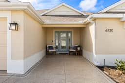 Tanzi’s Luxe Pondside Oasis at The Villages - Image 3