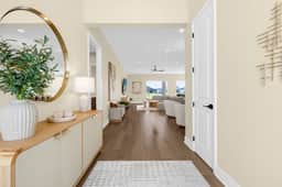 Edenfield Premier Oasis — Luxury Golf Views in the Heart of Eastport - Image 4