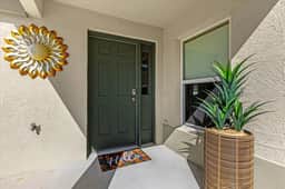 Sebastion Courtyard Villa (Charlotte) 🐶 - Image 2