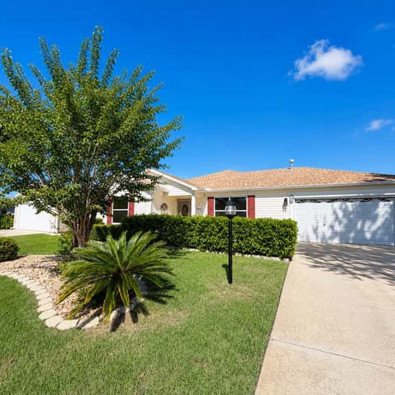 Orangeburg Home | 2/2 Comfort, Enclosed Lanai, Location! - Image 1