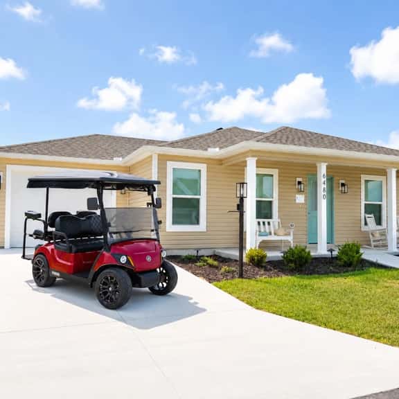 The Blue Door Cottage at The Villages - Image 1