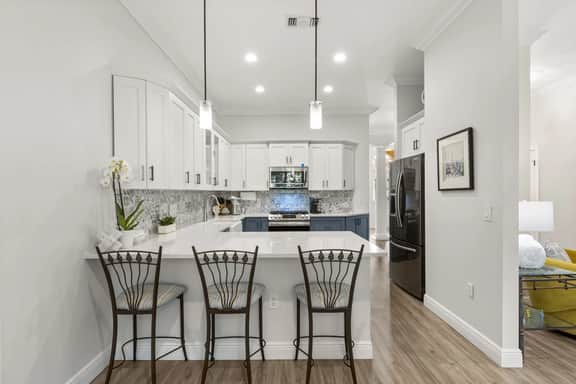 Avenida de las Casas – Spanish Springs Retreat - Image 3