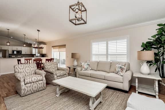 Anniston Exquisite Retreat (Bonnybrook) - Image 4