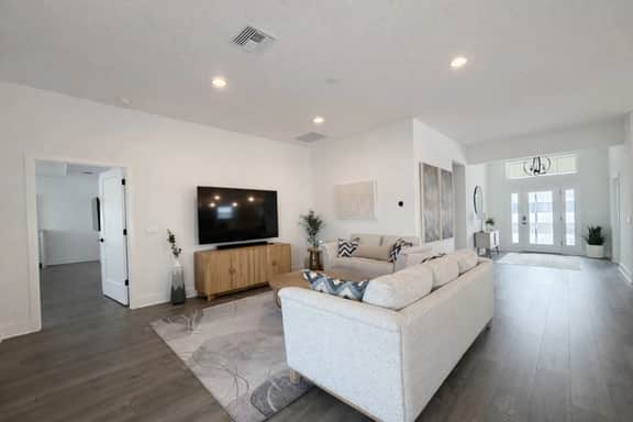 Badillo’s Edenfield Oasis at The Villages, Florida - Image 4