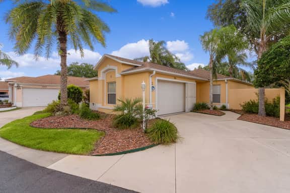 Sunny Willow Marquez Villa (Golf Cart) - Image 3