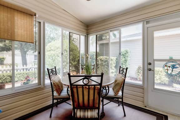 Thurmond Villa Escape in Liberty Park - Image 3