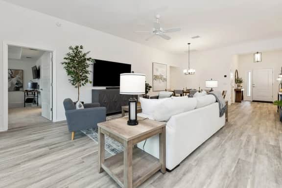 Erica Haven Residence 🐶 - Image 4