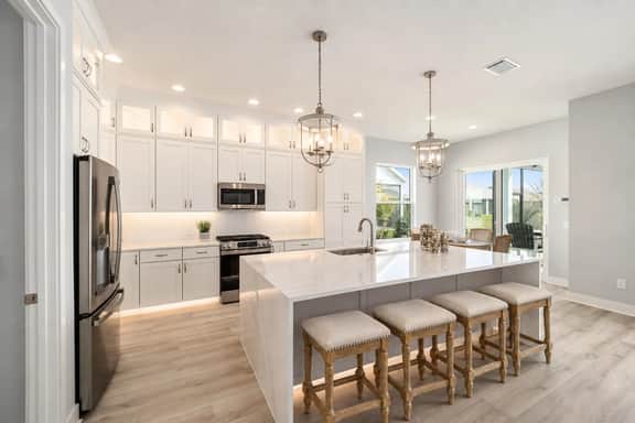 Merritt Field Waterfront | Golf Views + 4-Seat Golf Cart - Image 5