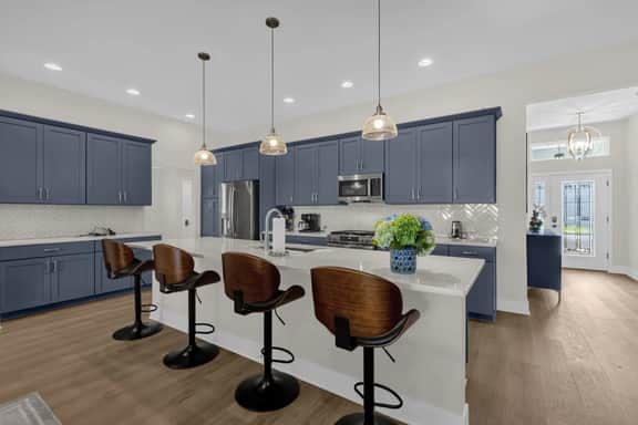 Eastport LaGrange Luxury Retreat - Image 4